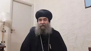 مطرانية أسيوط تنفي شائعات عن تعرض الأنبا يوأنس لحادث 