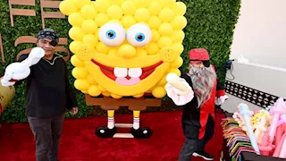 مجسمات ضخمة وبلالين في انتظار جمهور فيلم "سبونج بوب" بمهرجان البحر الأحمر السينمائي