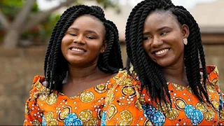 15 صورة مذهلة لـ بلدة تلقب بـ  "عاصمة التوائم في العالم"