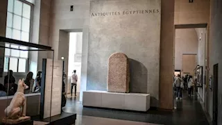 غرق قسم الآثار المصرية في متحف اللوفر وتلف نحو 400 وثيقة تاريخية