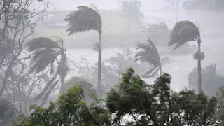 "سيول وفيضانات".. العاصفة بايرون تضرب الشرق الأوسط خلال 24 ساعة 