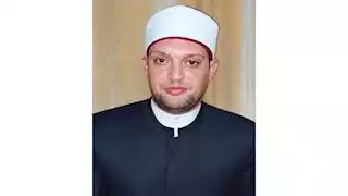 محمد خليفة خطيبًا.. نقل شعائر صلاة الجمعة من مسجد كمال الشاذلي بالمنوفية