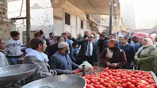 محافظ المنيا بعد نقل سوق الحبشي: ولن يُضار تاجر قطاعي أو جملة -صور