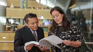 بالصور.. مكتبة الإسكندرية تستقبل سفير دولة ماليزيا