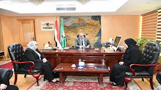 محافظ الفيوم يوجه بتوفير جهاز العروس لابنة ضحية أسد الفيوم (صور)