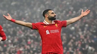 نجم برشلونة يمكن أن يزاحم محمد صلاح على جائزة الكرة الذهبية