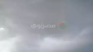 الطقس الآن.. غطاء سحابي وأمطار على هذه المناطق 