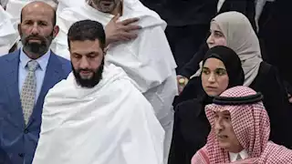 لطيفة الدروبي: ماذا نعرف عن زوجة الرئيس السوري أحمد الشرع؟