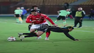 طاقم تحكيم مباراة الأهلي وبتروجيت في الدوري المصري