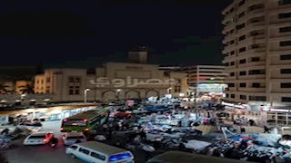 تكسير شوارع وزحام.. 14 صورة ليلية من تطوير سوق العتبة