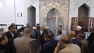 محافظ الوادي الجديد يفتتح مسجدي "فجر الإسلام" و"الرزاق الكريم" بالخارجة (صور)