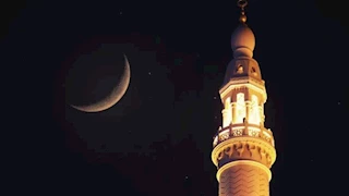 موعد أذان فجر الثلاثاء 4 من رمضان 2025.. الإمساكية ودعاء السحور