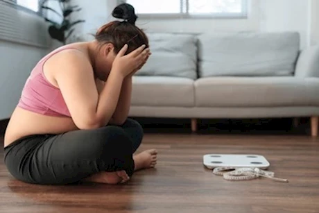 كيف يؤثر الدايت الخاطئ على شكل الجسم؟ "فيديوجرافيك"