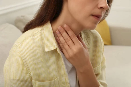 أعراض فرط نشاط الغدة الدرقية- 4 علامات تحدث ليلًا
