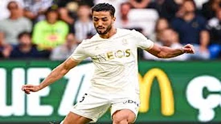 مواجهات نارية لمحمد عبد المنعم مع فريق نيس في الدوري الأوروبي