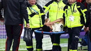 "والده مدرس و3 أشقاء".. 19 صورة وأبرز المعلومات عن عائلة محمد عبد المنعم