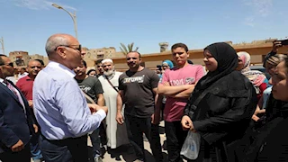 19 صورة.. إزالات لسوق الزلزال العشوائي بالمقطم  