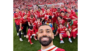 "بعد حسم اللقب".. ليفربول يعادل عدد ألقاب مانشستر يونايتد في الدوري الإنجليزي