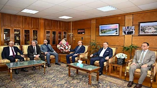 مبادرة مجتمعية تنموية لمعالجة التحديات الصحية في أسيوط