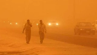 العاصفة الترابية.. الأرصاد تكشف تفاصيل طقس اليوم (بيان بالدرجات والظواهر الجوية)