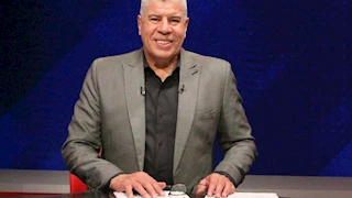"أرجوك تقدم ببلاغ".. رد قوي من شوبير على اتهامات لاعب الأهلي السابق  