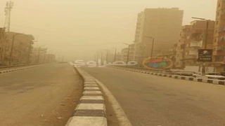 حدث ليلًا| أسعار تذاكر طيران موسم الحج وأسباب عدم وصول العاصفة الترابية للقاهرة
