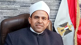 ‬لهذا السبب.. وكيل أوقاف أسيوط يحيل إمامًا وعاملًا للتحقيق