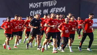 على متن طائرة خاصة.. مصراوي يكشف برنامج الأهلي قبل السفر إلى ليبيا