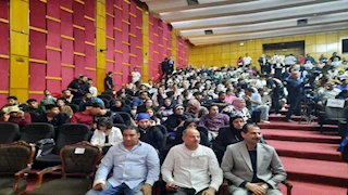 ختام مهرجان المسرح بجامعة قناة السويس وتكريم الفرق الفائزة