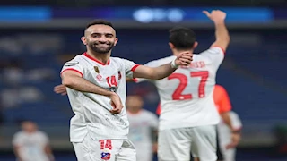 محترف مصري يتوّج بدوري خليجي.. ما القصة؟