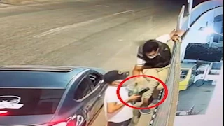  عصابة الكمامات تهاجم معرض سيارات بالزجاجات الفارغة من أعلى كوبري عرابي