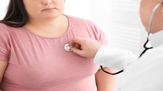 يسبب أعراضا مختلفة في الجسم.. احذر 5 علامات تشير إلى ارتفاع مستوى الكورتيزول