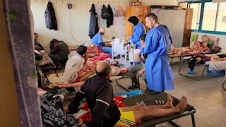 إذاعة الاحتلال: الجيش يقول إنه سمح بإدخال الوقود لمستشفيات أجنبية بغزة