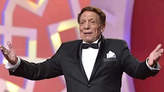 "أسعدت الملايين ونورت حياتنا".. رسائل نجوم الفن في عيد ميلاد الزعيم عادل إمام
