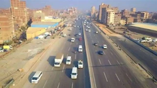 "خطة لإحلال الميكروباص".. وزير النقل عن سيارات الأجرة بعد تشغيل الأتوبيس الترددي 