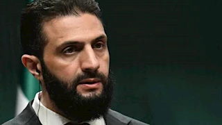 "شبح هافانا عام 1959 يلوح في الأفق".. هل يُشبه الشرع كاسترو؟  