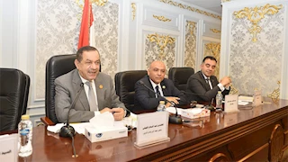 "زراعة الشيوخ" تناقش بناء منظومة زراعية صناعية.. والجبلي يدعو لإعداد خطة استثمارية متكاملة 