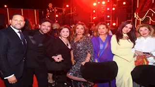 بحضور نجوم الفن.. باسل سماقية يحتفل بخطوبة ابنته تحت سفح الأهرامات