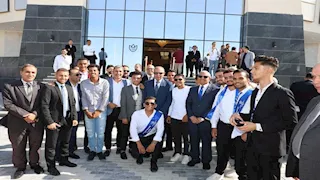 محافظ المنيا يلتقي شباب جامعة اللوتس لتعزيز التواصل -صور