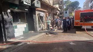 حريق هائل يلتهم محل ذهب ومجوهرات بسوهاج- صور 