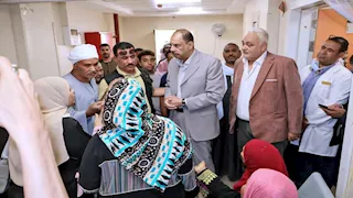 محافظ سوهاج يبدي استياءً من مستوى النظافة والإشغالات بجرجا (صور)