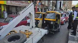 التحفظ على 25 توك توك مخالفًا في الزقازيق