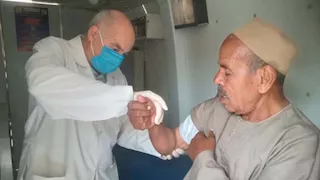 الكشف الطبي على 1610 مواطنين في قافلة طبية ببني سويف 