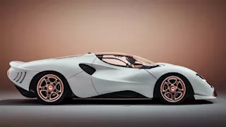 "دي توماسو" تنتج 72 نسخة فقط من سيارة P72 الجديدة 