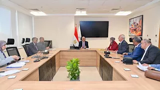 وزير الري يوجه بتطهير مصرف البلبيسي بالقليوبية