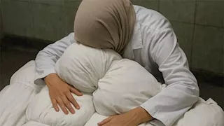 بـ9 شهداء من أبنائها الـ10.. يوم فقدت الطبيبة آلاء النجار "الروح"- فيديو