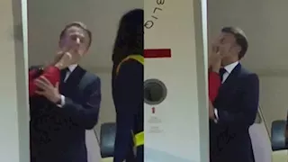 أول تعليق من الرئاسة الفرنسية على فيديو صفعة ماكرون من زوجته (فيديو)