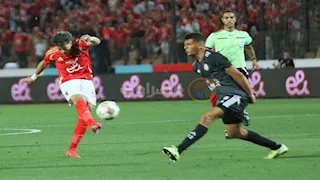 ثنائي هجومي في تشكيل فاركو الرسمي لمباراة الأهلي