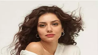 ساحرة وجذابة.. 4 صور لإطلالة جيهان الشماشرجي في أحدث ظهور 