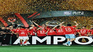 نجم الزمالك السابق: الأهلي يمتلك منظومة إدارية قوية عكس الأبيض